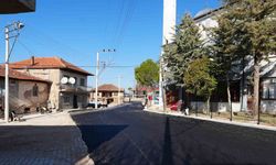 Denizli Büyükşehir Belediyesi, Kutlubey projesinde bin ton asfalt, 90 bin metrekare beton parke taşı döşendi