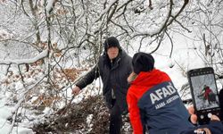 Kayıp yaşlı adam ormanlık alanda sağ olarak bulundu