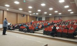 Simav İlçe Müftüsü Hasan Serçe’den öğrencilere seminer