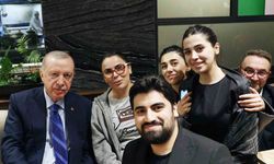 Cumhurbaşkanı Erdoğan, kafede vatandaşlarla sohbet etti