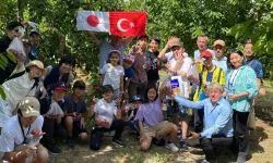 Denizli Büyükşehir’in kültür köprüsü kirazla kuruldu