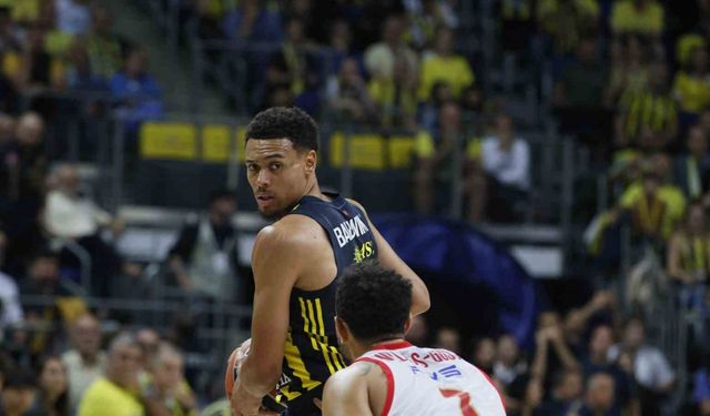 Fenerbahçe, Euroleague’e galibiyetle başladı