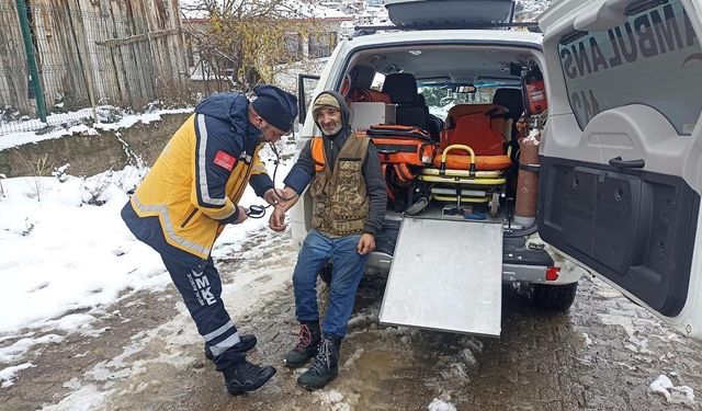 Amasya’da yaylada mahsur kalan vatandaşı acil sağlık ekibi kurtardı