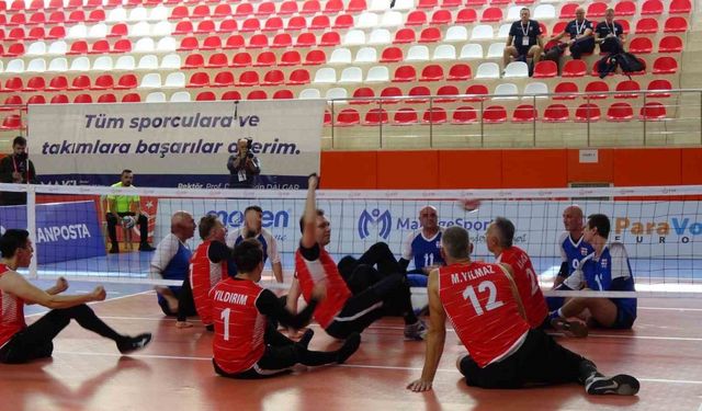 ParaVolley Oturarak Voleybol Milli Takımı ilk maçından galip