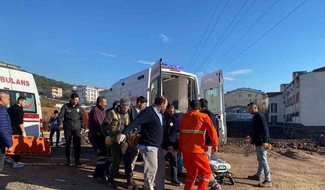 Hastane inşaatında çalışan işçi asansör boşluğuna düştü