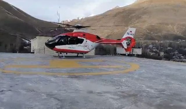 Helikopter ambulans 22 yaşındaki hasta için havalandı