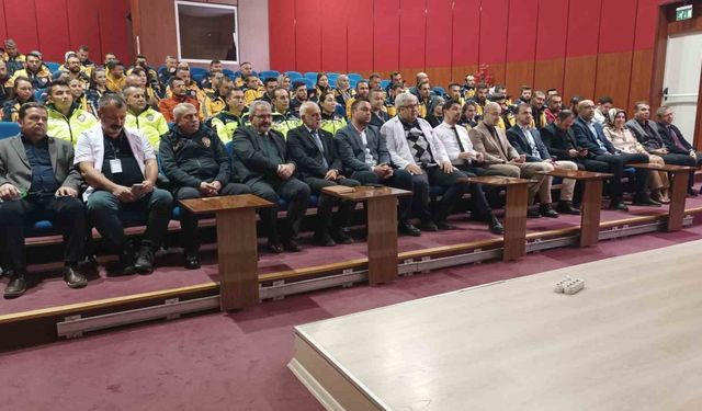 İnan; " Trafikte duyarlı davranarak ambulanslara yol vermekle her saniye bir hayat kurtarabilir"