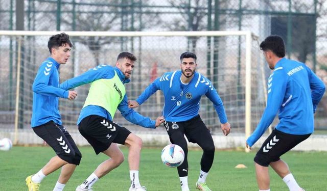 Menemen FK kupadan elendi, lige odaklandı