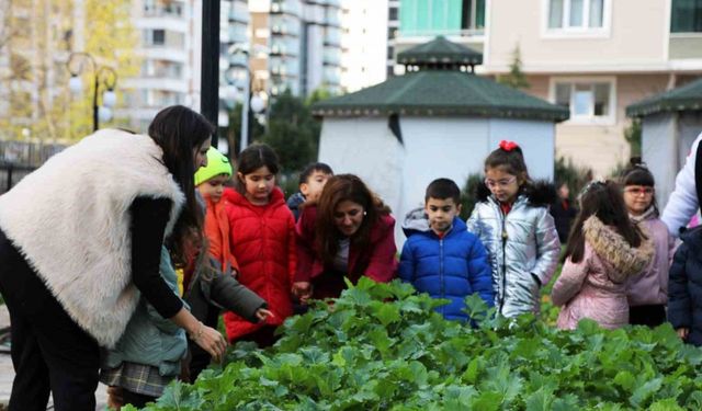 Minik öğrenciler ata tohumlarını zihinlere ekti