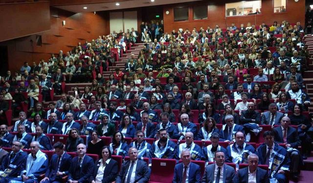 Niğde Ömer Halisdemir Üniversitesi 2024 Ödülleri Töreni gerçekleştirildi