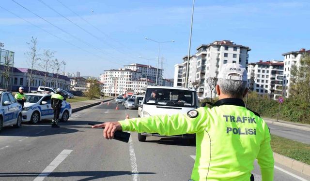 Ordu’da bir haftada 16 binden fazla araç ve sürücüsü denetlendi