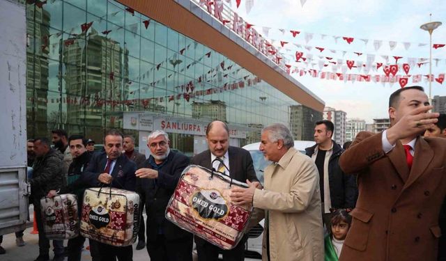 Şanlıurfa’dan Suriye’ye 5 tır yardım dualarla gönderildi