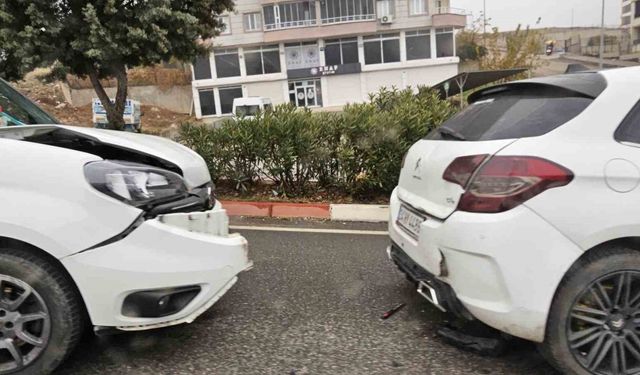 Siirt’te yoğun sis beraberinde kaza getirdi