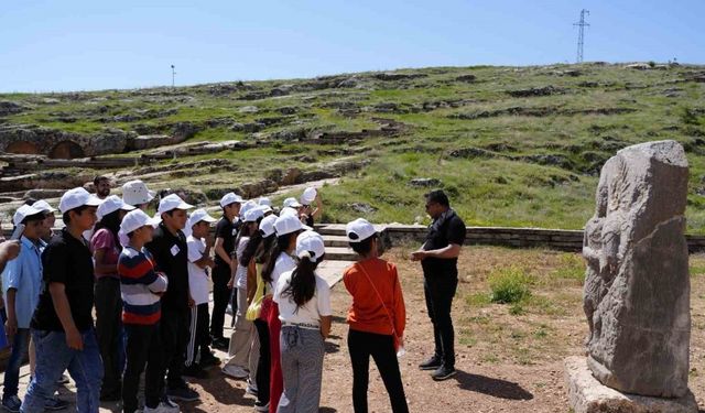 Arkeoloji topluluğundan minik kaşiflere kültürel miras eğitimi