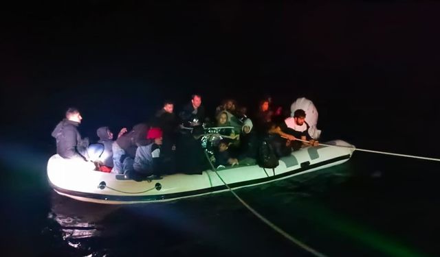 Bodrum’da 29 düzensiz göçmen kurtarıldı