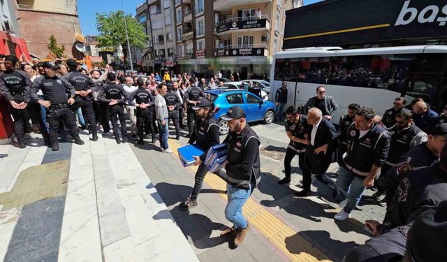 CHP’li eski belediye başkanına ’usulsüzlük’ soruşturmasında ev hapsi
