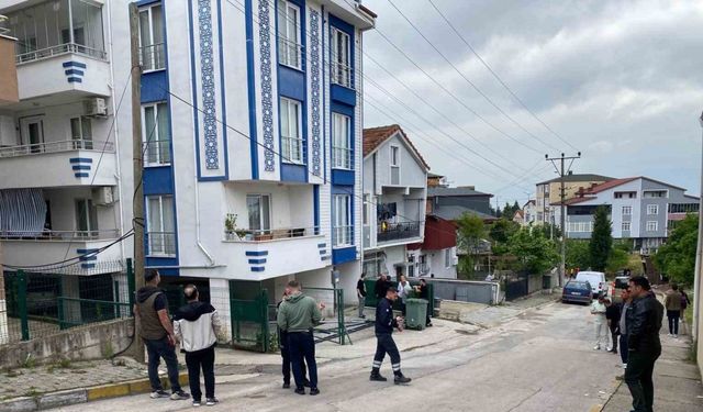 Demirin ucu elektrik teline temas edince facia yaşandı: 3 yaralı