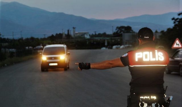 Erzincan’da aranması bulunan 19 şahıs yakalandı