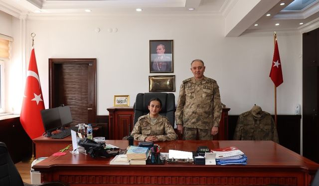 Jandarmadan çocuklara 23 Nisan etkinliği