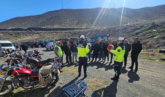 Kağızman’da motosiklet sürücüleri bilgilendirildi