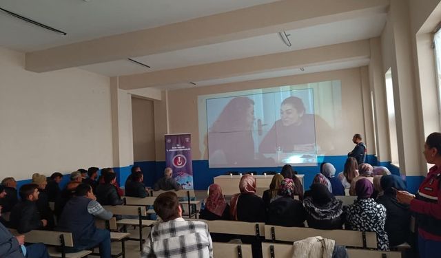 Kars’ta Jandarma’dan Anne Adaylarına "En İyi Narkotik Polisi Anne Eğitimi"