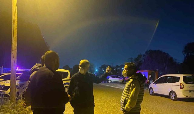 Mahalleyi koku sardı, ekipler alarma geçti