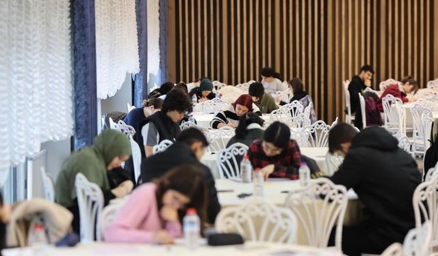 Merkezefendi Belediyesi dönemin son TYT ve AYT deneme sınavlarını gerçekleştirecek