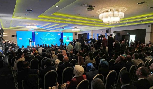 Milli Eğitim Bakanı Tekin: "Ben çocuklarımızı sosyal medya bağımlılığından uzak tutmak istiyorum"