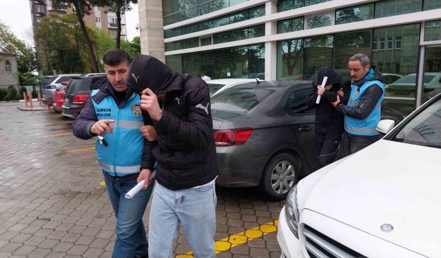 Okulda öğretmeni hastanelik eden 2 kişi tutuklandı