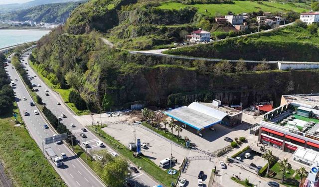 Samsun’da 3 kişinin öldüğü heyelan bölgesi havadan görüntülendi