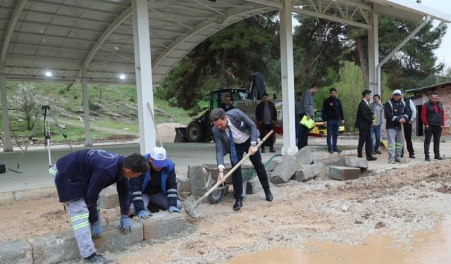 Tavas Belediyesi sezon öncesi sosyal tesislerin bakımlarını yapıyor