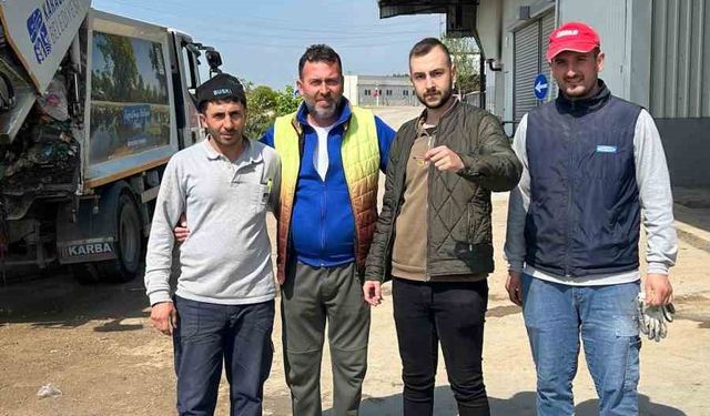 Temizlik işçileri çöpte kaybolan altınları bulup teslim etti