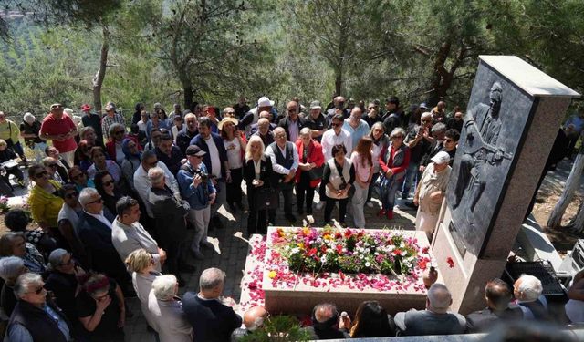 Türk Halk Müziği Sanatçısı Ali Ekber Çiçek ölümünün 19. yılında anıldı