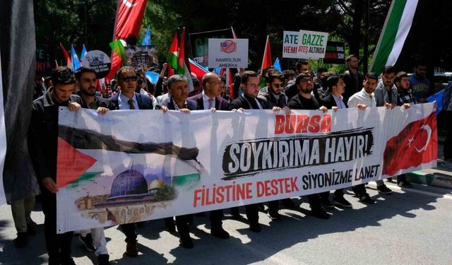 Uludağ Üniversite öğrencilerinden vicdan nöbeti: Zulme karşı sessiz kalmıyoruz