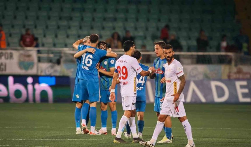 Trendyol Süper Lig: Çaykur Rizespor: 2 - Antalyaspor: 1 (Maç sonucu)