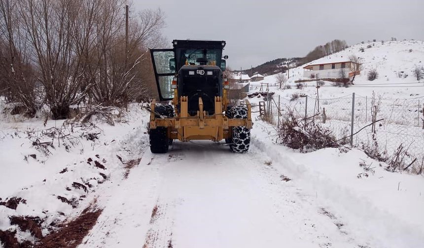 Giresun’da 215 köy yolu kar nedeniyle ulaşıma kapandı