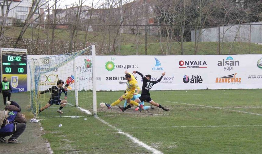 TFF 2. Lig: Belediye Derincespor: 2 - Nazillispor: 1