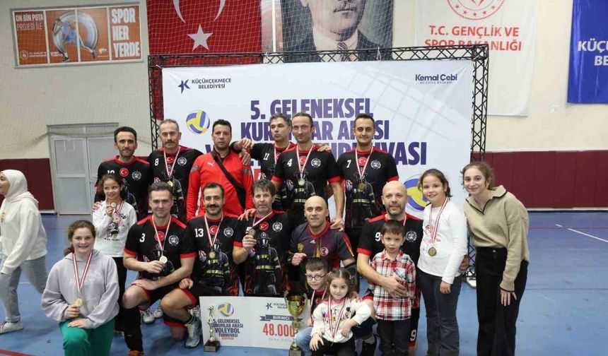 Voleybol Turnuvası’na 624 sporcunun performansı damga vurdu