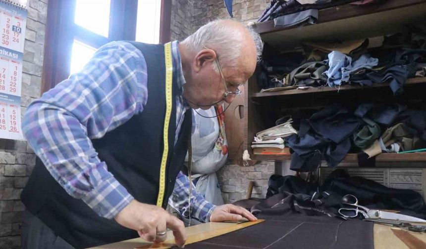 Zamanında modaya yön veren terzilik mesleği artık konfeksiyon ürünlerini düzeltiyor