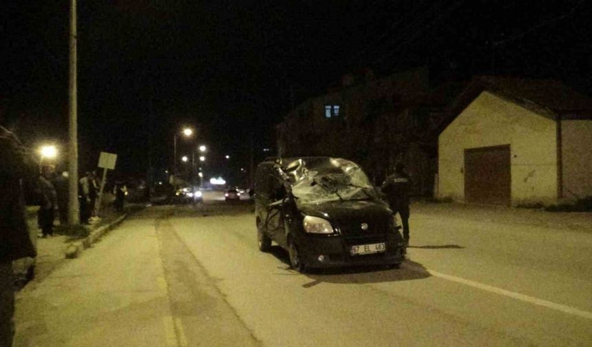 Arkadaşının aracını izinsiz alıp kaza yaptı: 2 yaralı