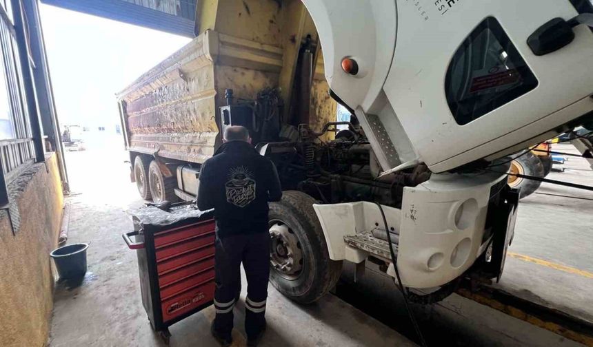Başiskele’nin hizmet araçlarına periyodik bakım ve onarım
