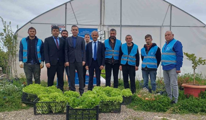Denetimli serbestlikteki hükümlüler üretimle hayata tutunuyor