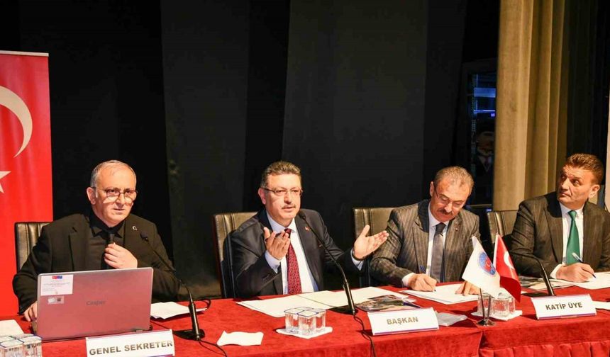 Doğu Karadeniz Belediyeler Birliği Trabzon’da toplandı