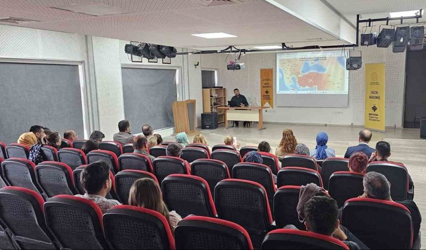 Öğretmen Akademileri etkinlikleri sürüyor
