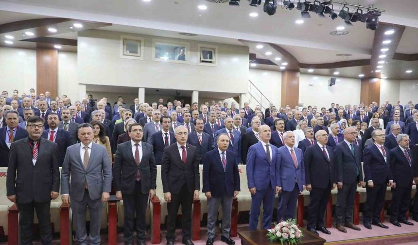 Rektör Hacımüftüoğlu, 261. Üniversitelerarası kurul toplantısına katıldı
