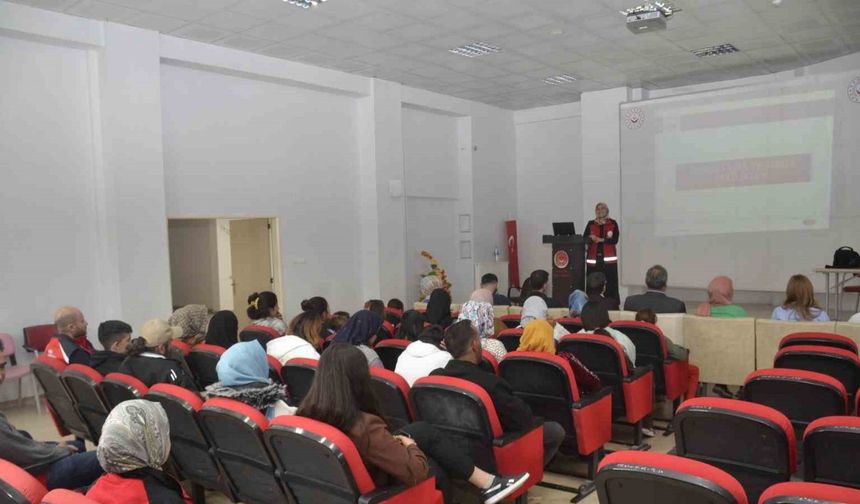 Roman vatandaşlara yönelik bilgilendirme programı yapıldı