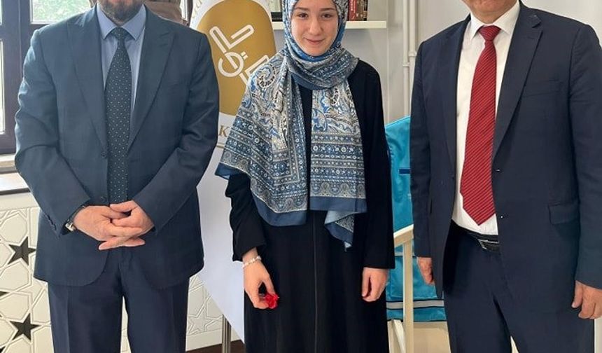 Sevdenur Satılmış 10 ayda hafız oldu